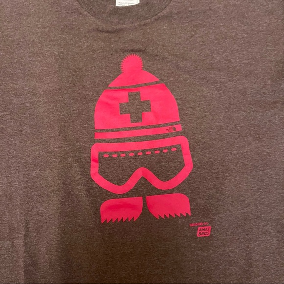 Brown T-Shirt with Pink Graphic - Picture 4 of 10